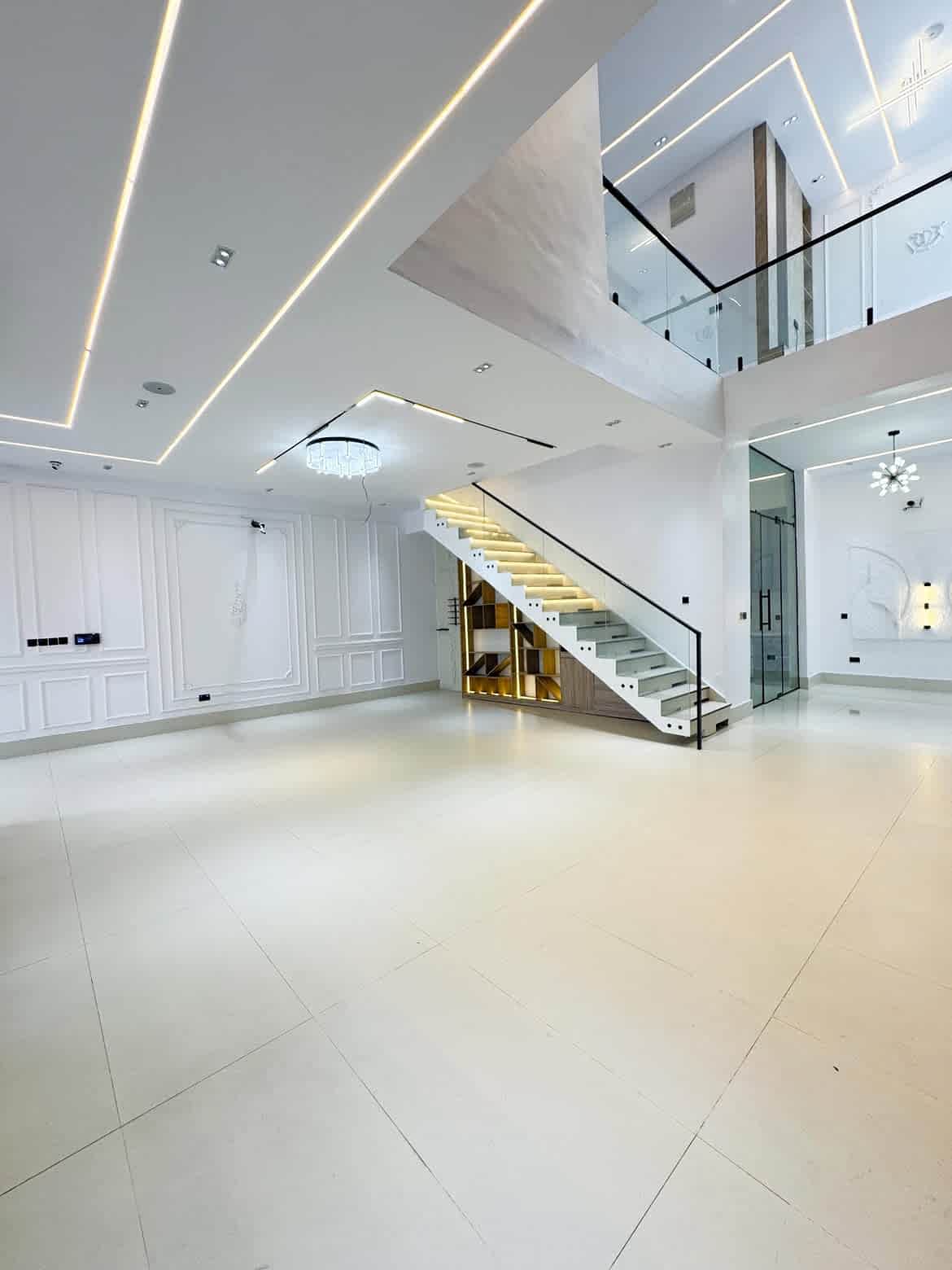 superblachomes Newly Built 5 Bedroom Fully Detached…