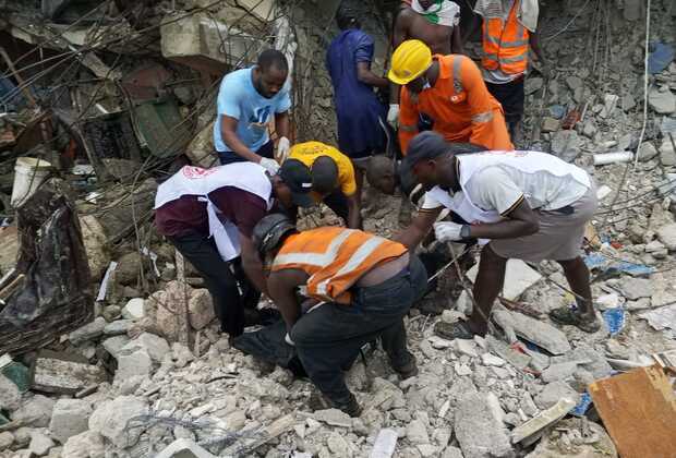 Building collapse in Nigeria's Lagos