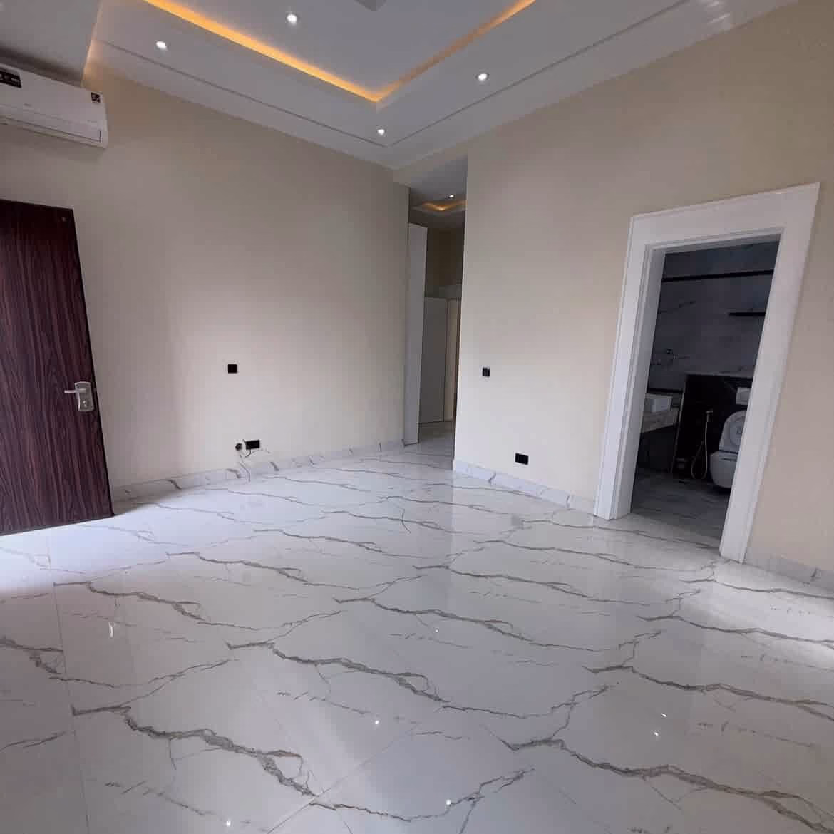 realityhomesafrica New listing FOR SALE | Luxury 5-Bedroom…