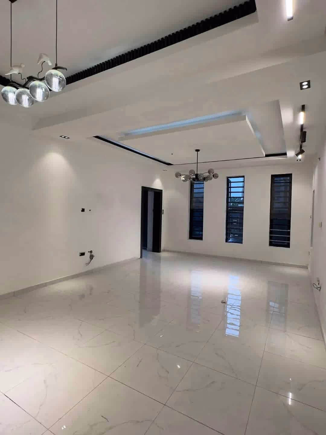 4-Bed Contemporary Duplex in Akwaka: Modern Elegance — ₦220M 4-Bed Contemporary Duplex in Akwaka: Modern Elegance — ₦220M