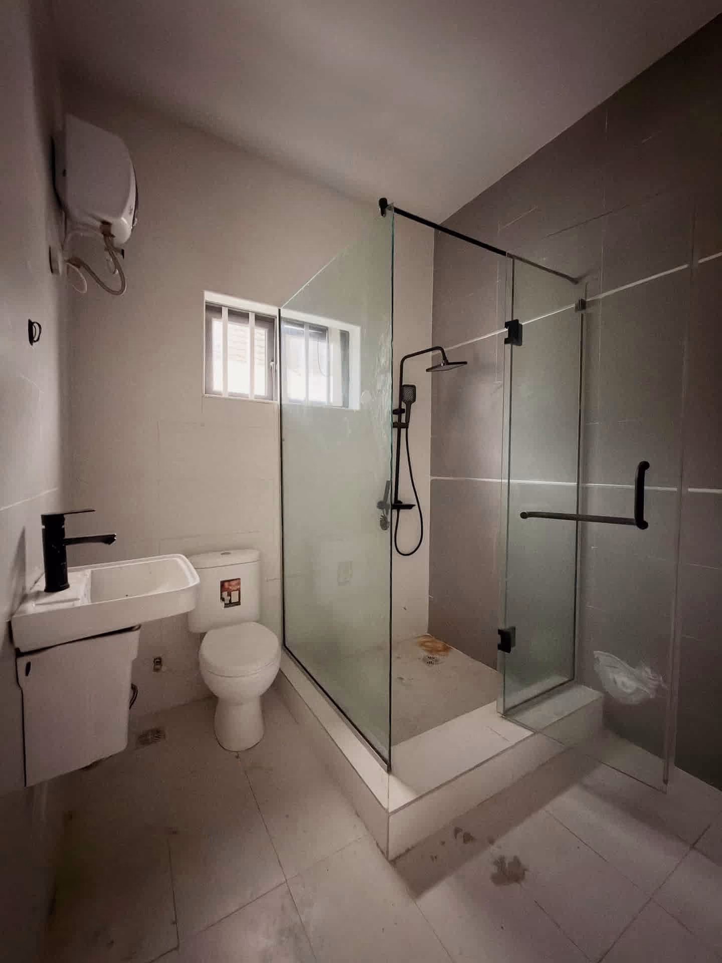 4 BED FULLY DETACHED DUPLEX FOR SALE
