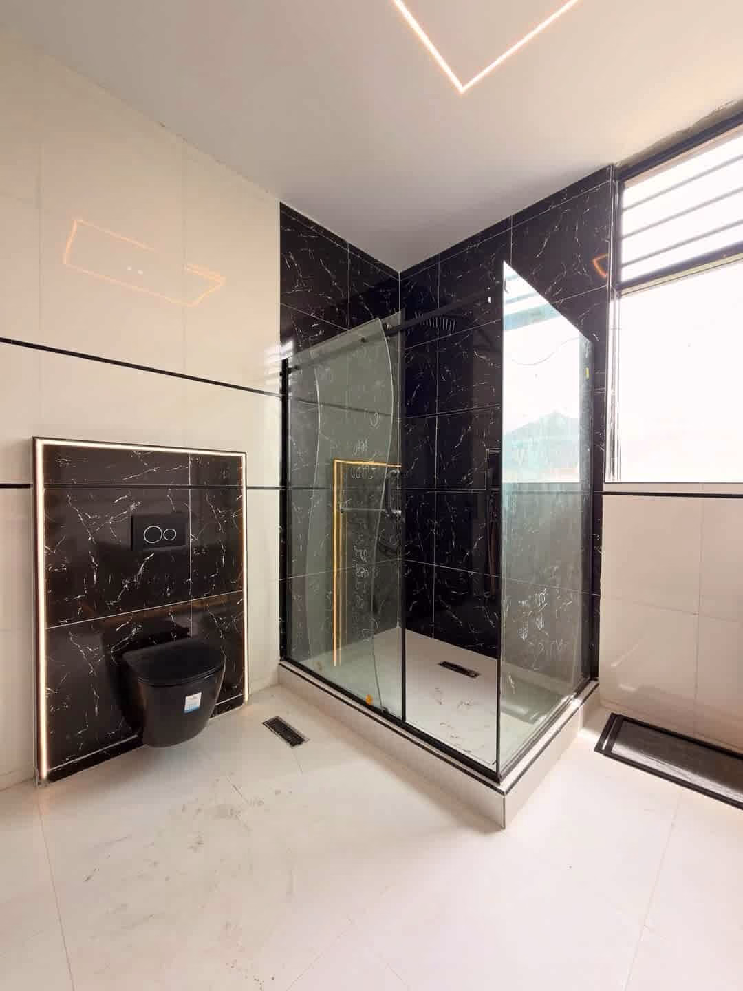 5 Bedroom Fully Detached Duplex in Ologolo Lekki Lagos for Sale