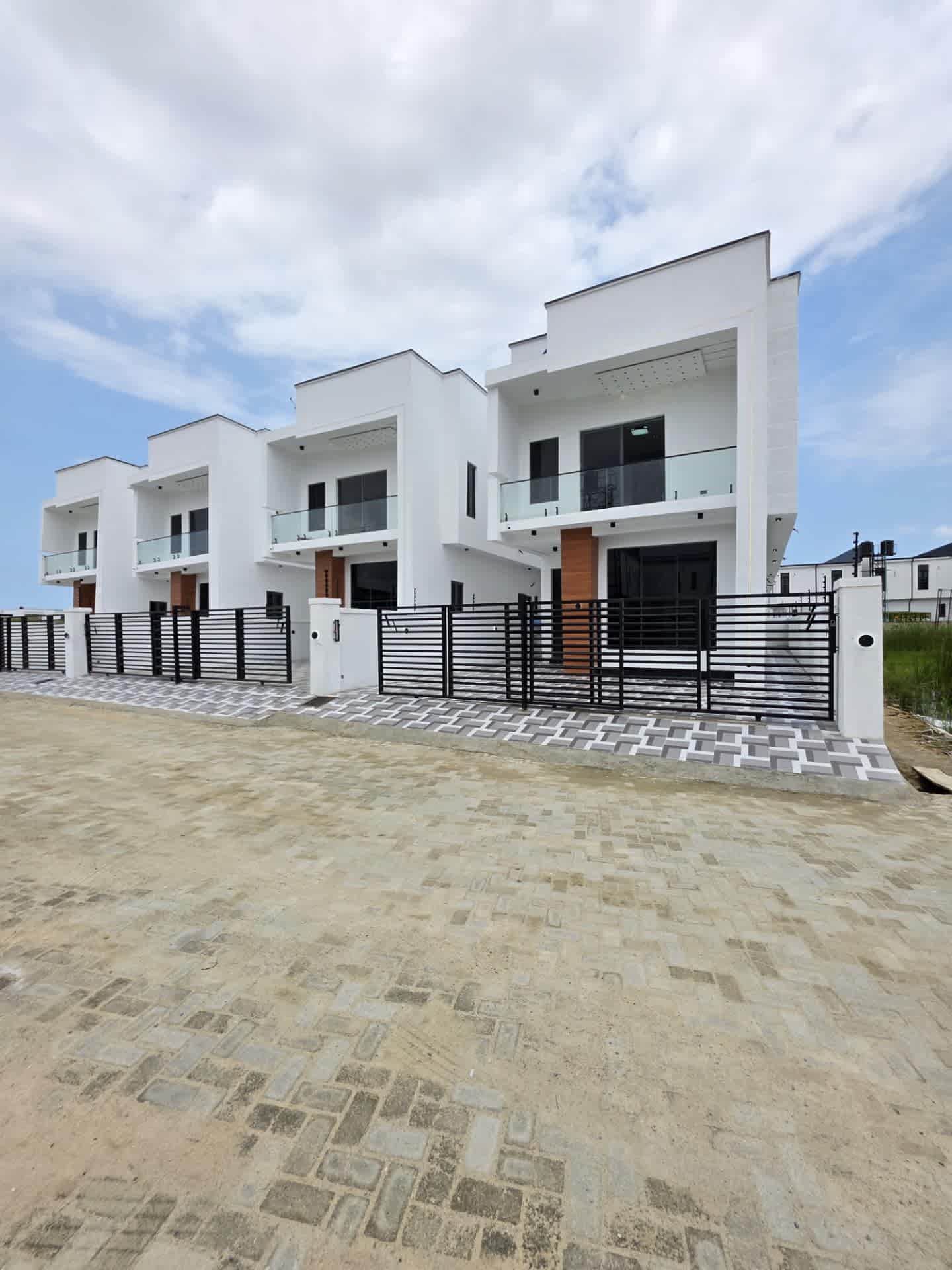 4 Bedroom Fully Detached Duplex in Ajah Lagos for Sale