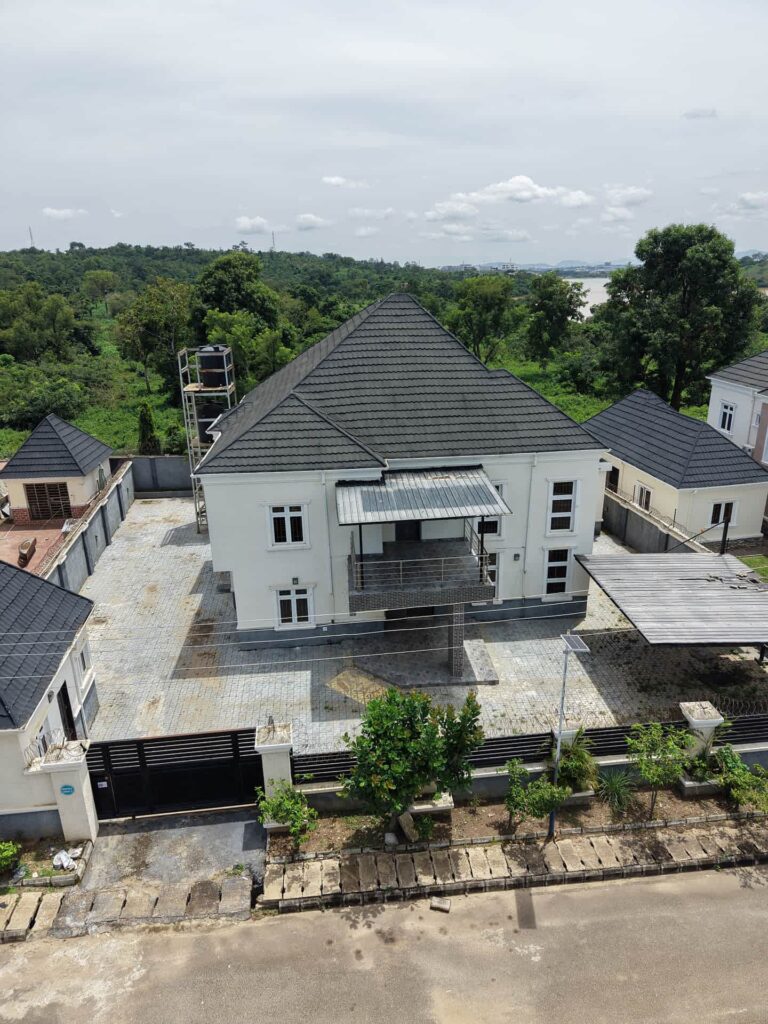 5 Bedroom Detached Duplex in Admiralty Estate Abuja for Sale