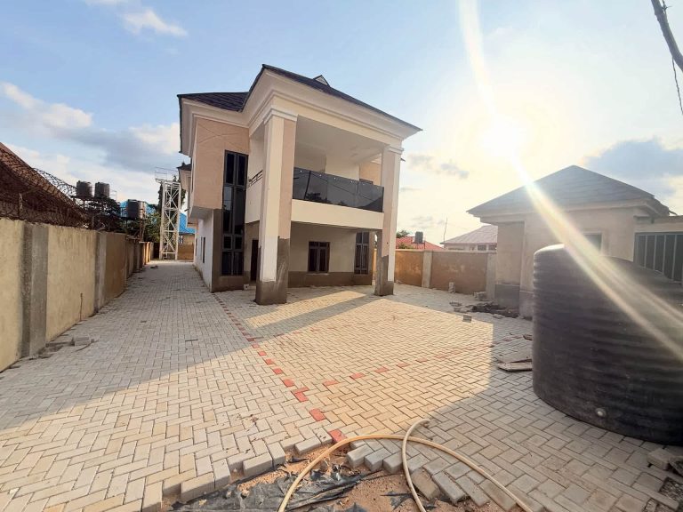 3 Bed Duplex in Agip: Modern Living in Port Harcourt