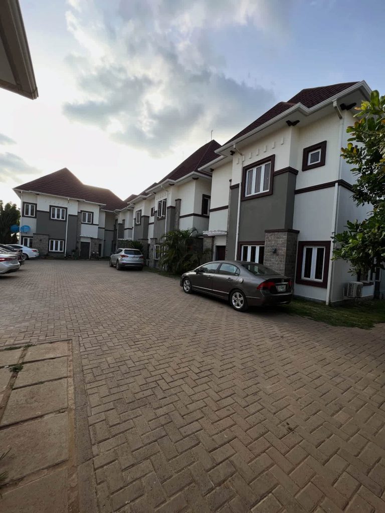 Luxury 1 & 2 Bed Apartments in Lekki Phase 1 Lagos for Sale
