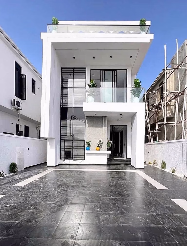 5 Bedroom Duplex in Apo Resettlement Abuja for Sale