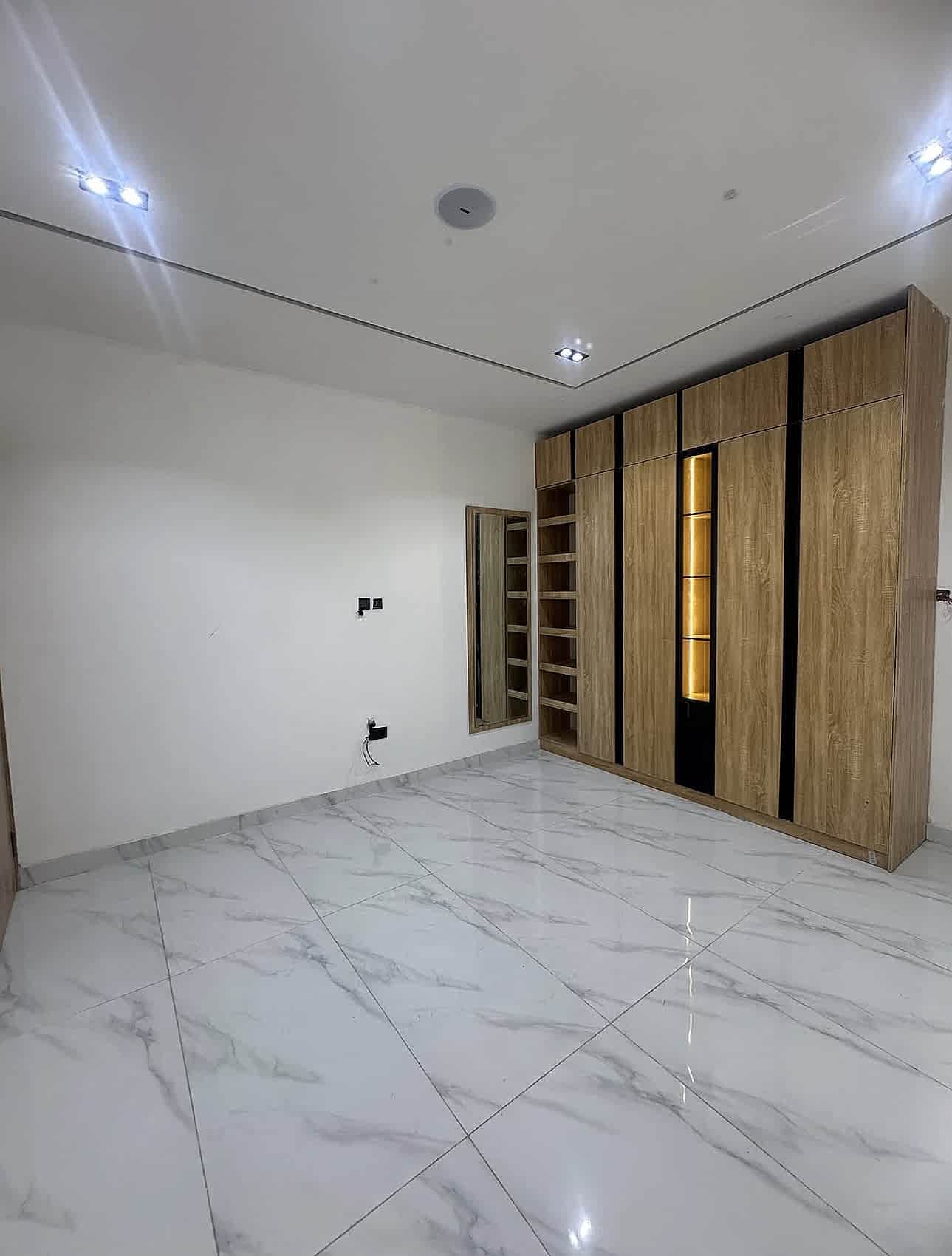 2 Bedroom Apartment in Lekki Phase 1 Lagos for Sale
