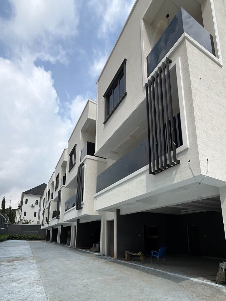 4 Bedroom Detached Duplex in Idado Lekki Lagos for Sale
