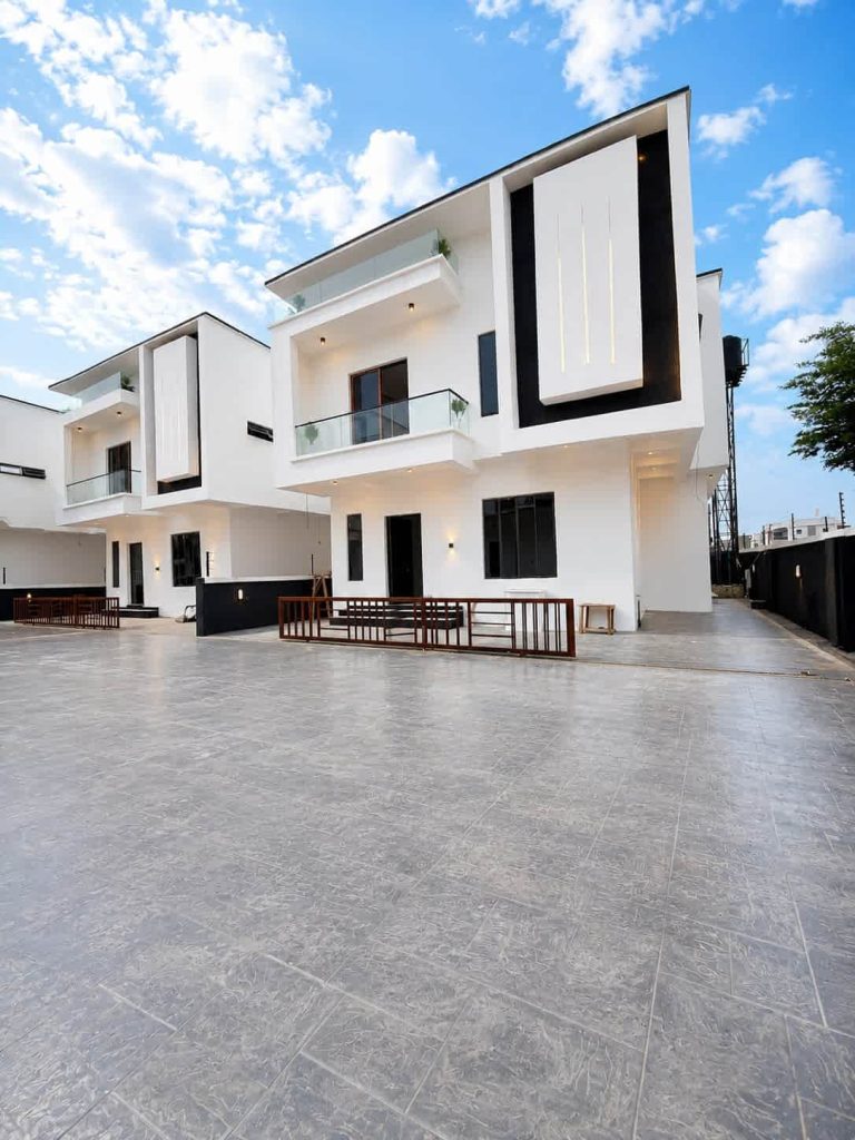 4 Bedroom Fully Detached Duplex in Idado Lekki Lagos for Sale