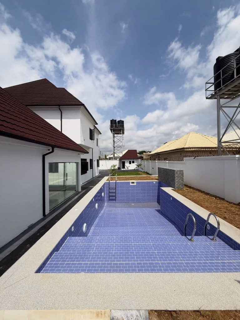 4 Bedroom Detached Duplex with BQ in Kado, Abuja