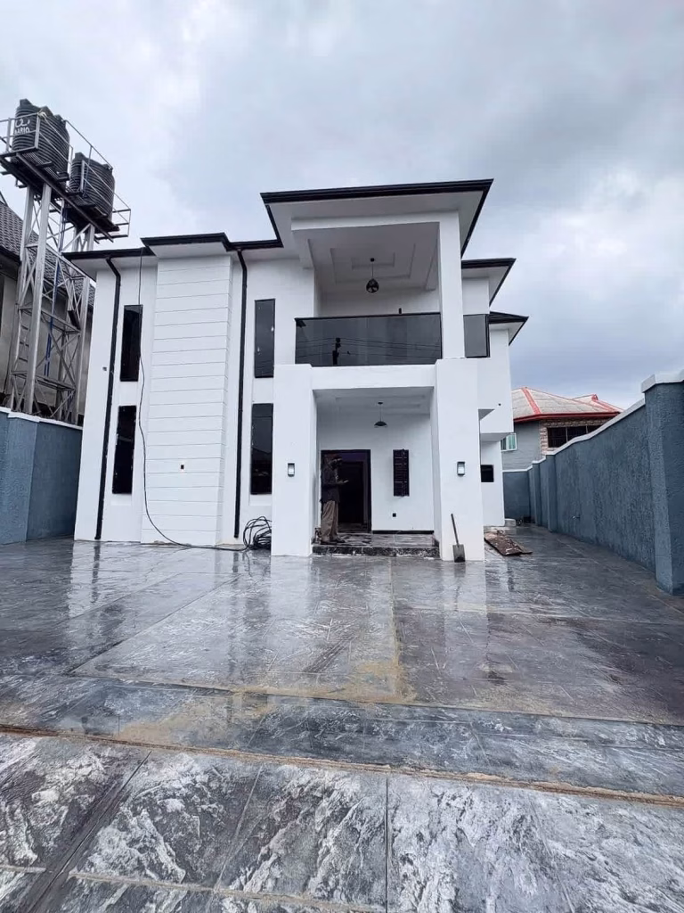 4 Bedroom Fully Detached Duplex in Idado Lekki Lagos for Sale