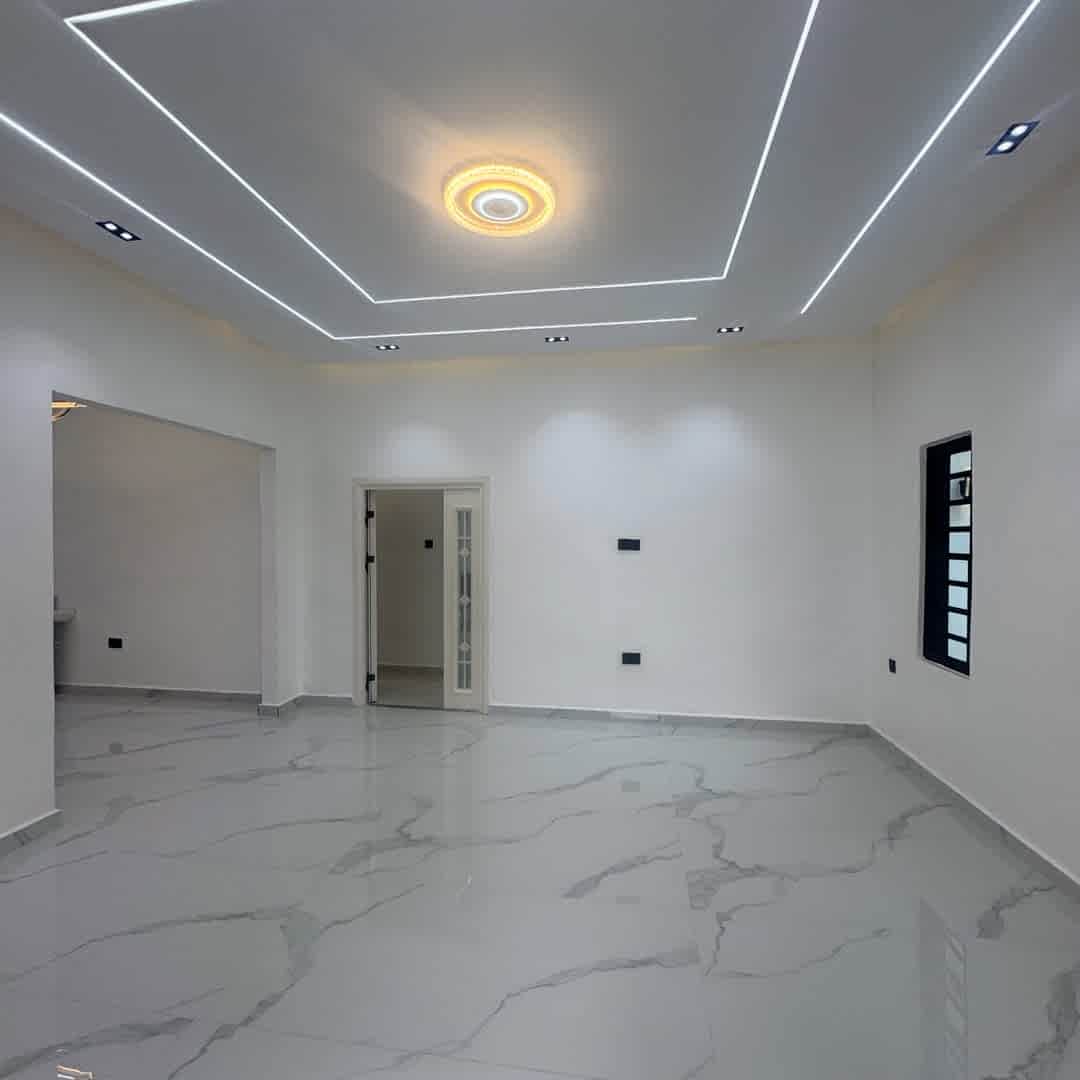 Smart 3 Bedroom Luxury Bungalow in Ada George PH for Sale