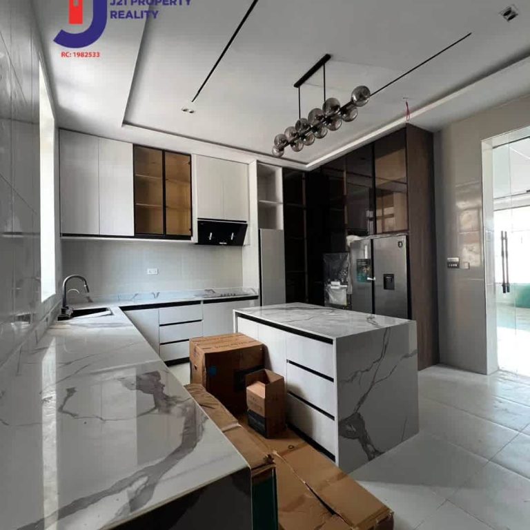 5-Bedroom Fully Detached Duplex in Sunnyvale, Lokogoma, Abuja