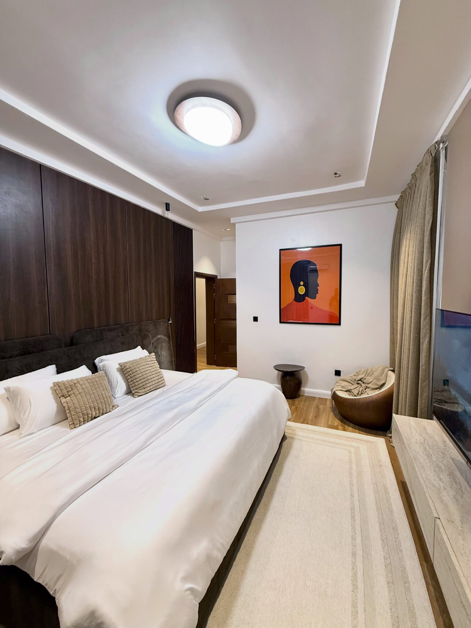 Exquisitely Furnished 2 Bedroom Shortlet in Jahi Abuja