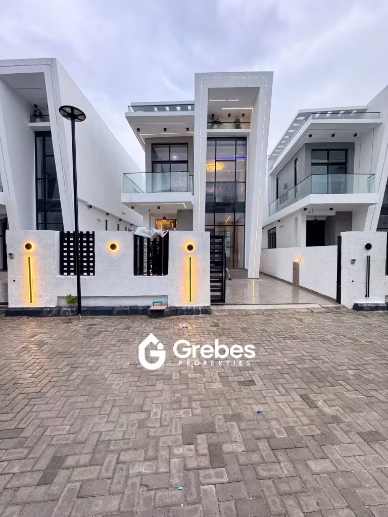 Luxury 4 Bed Duplex with Elevator in Ikoyi Lagos for Sale
