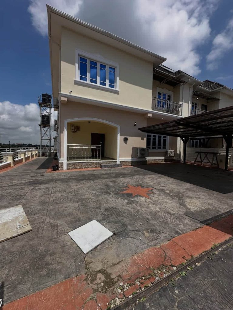 Luxury 5 Bed Smart Duplex in Asokoro for Sale