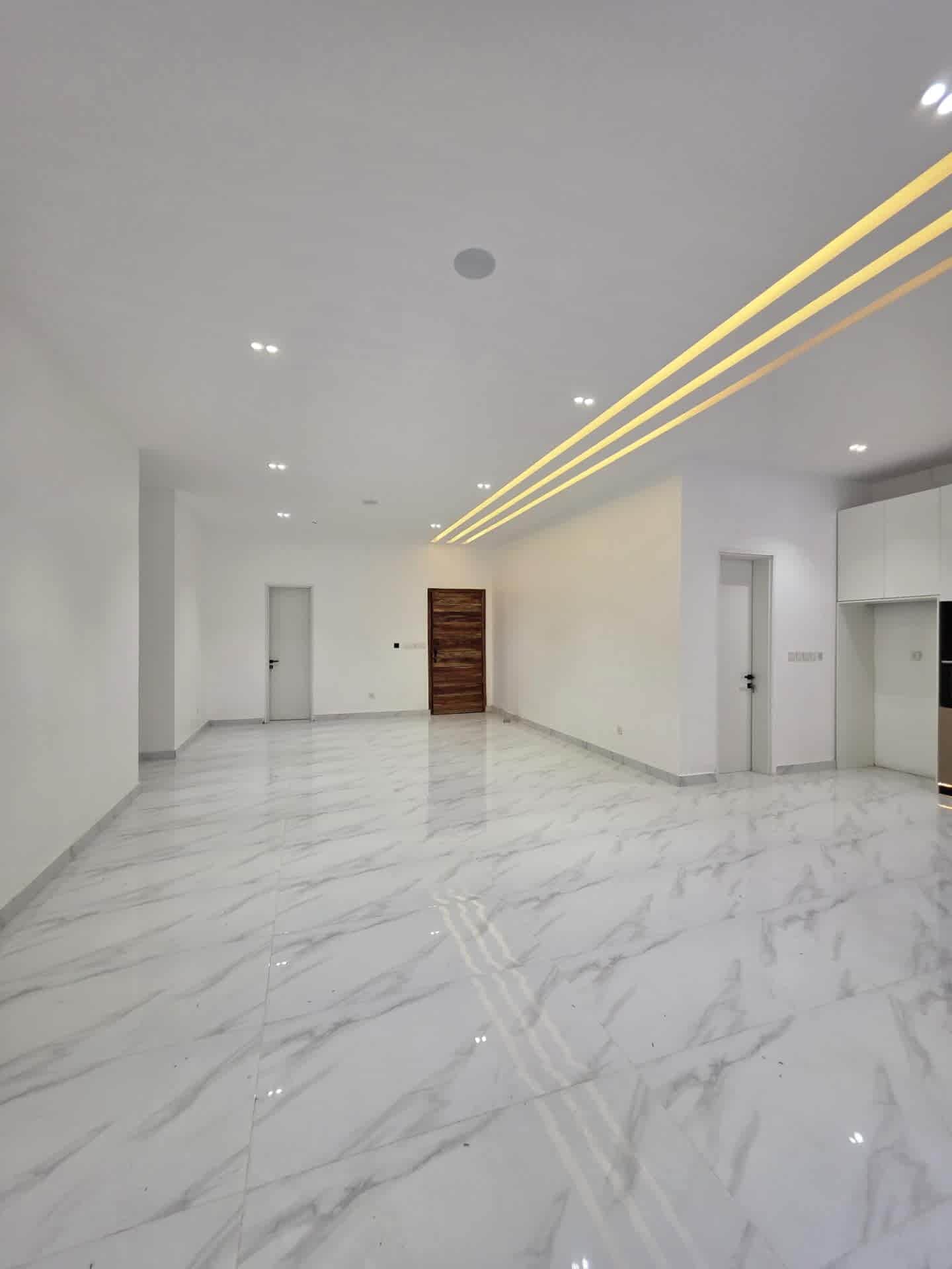 Single Tag executive 2 bedroom apartment with pool & bq in lekki phase 1, lagos