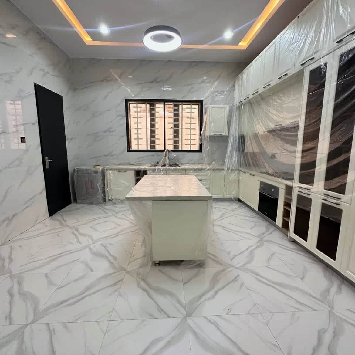 brand new smart 5 bedroom detached duplex with pool & gazebo in apo resettlement, abuja