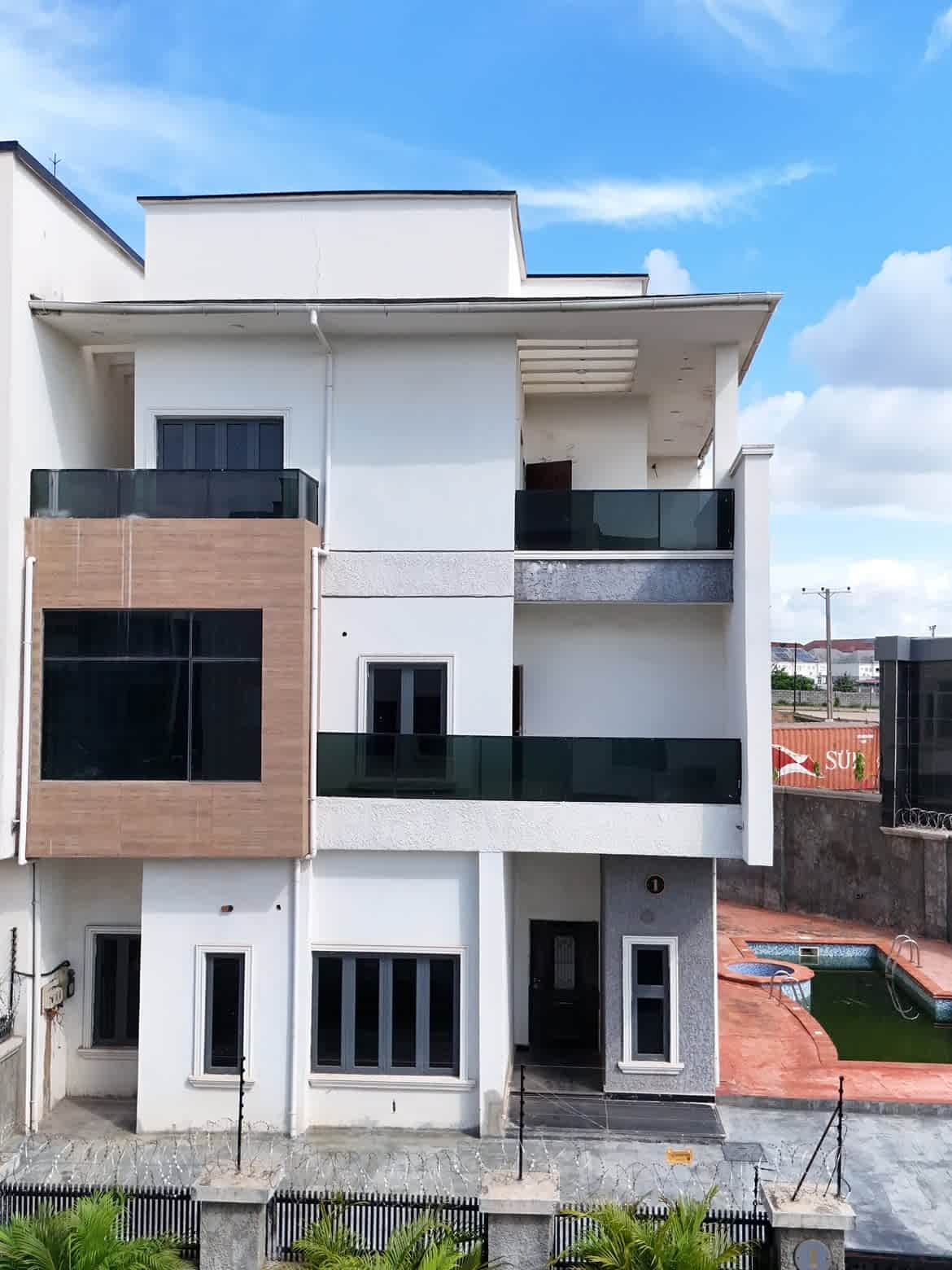 premium 5 bedroom semi detached duplex in idu, abuja