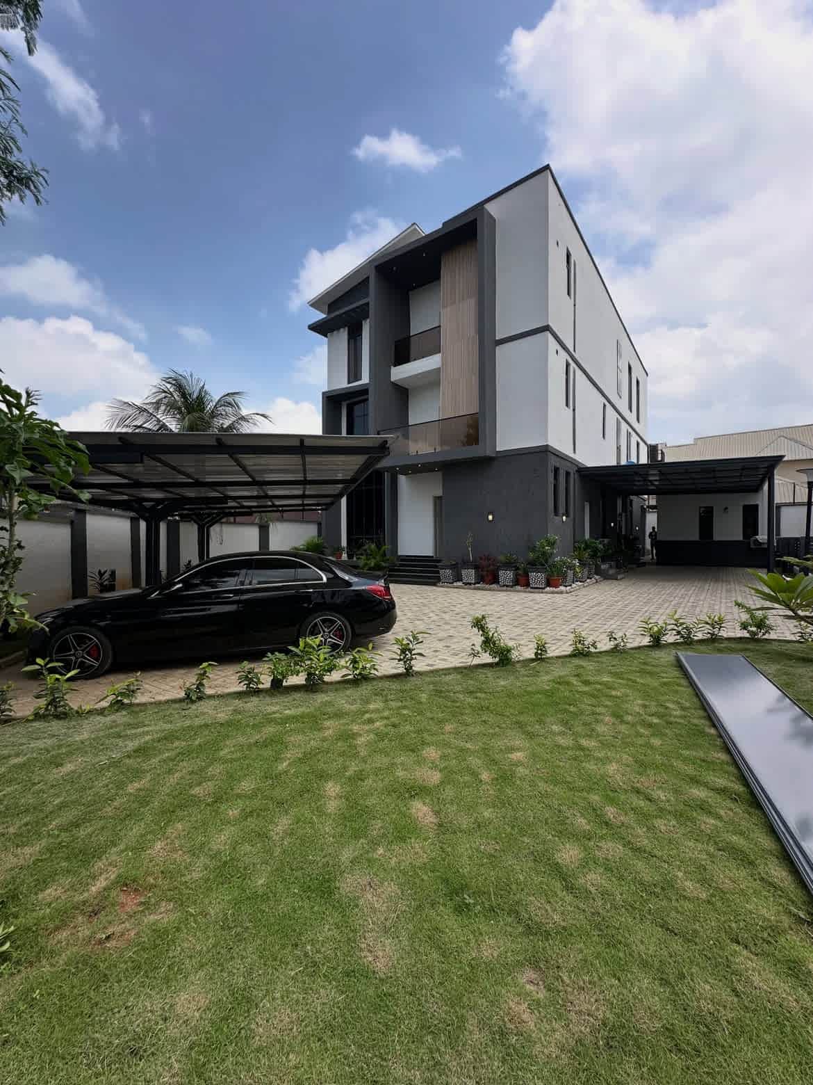 ultra luxury 6 bedroom detached duplex with elevator & gym in mabushi, abuja