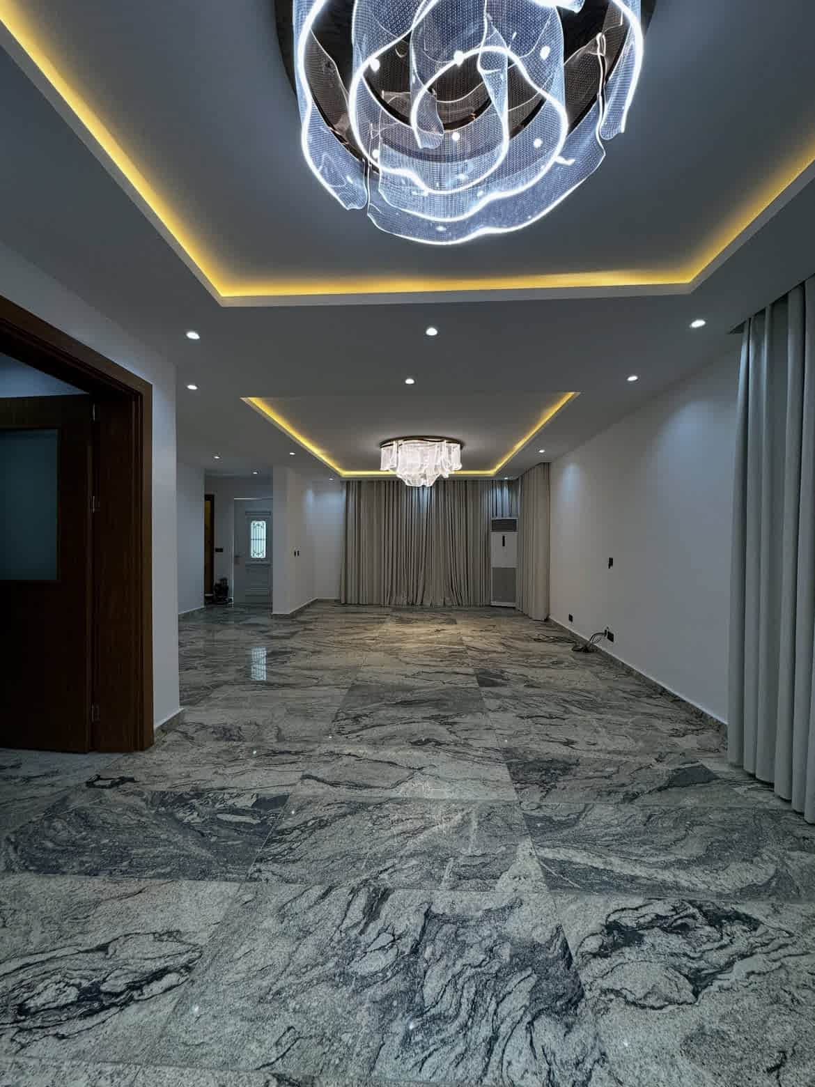 ultra luxury 6 bedroom detached duplex with elevator & gym in mabushi, abuja