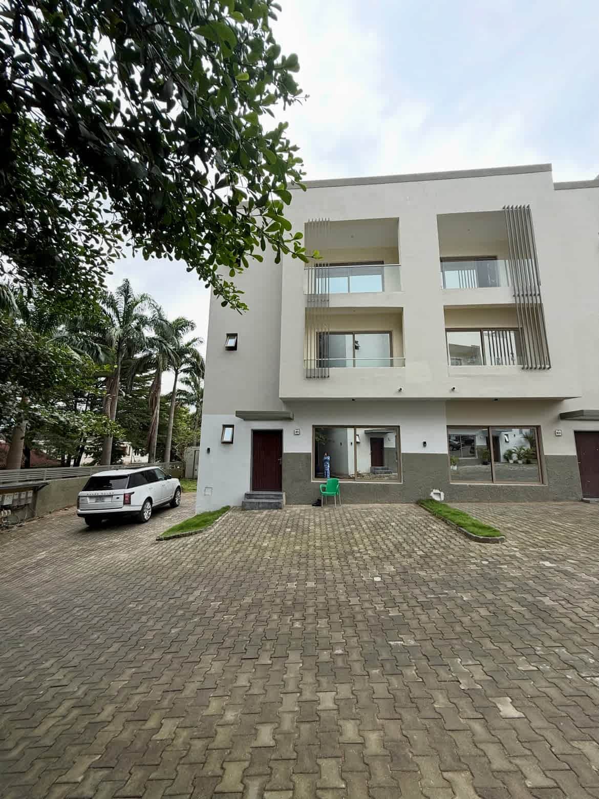 luxury 5 bedroom terrace duplex (corner unit) in maitama, abuja