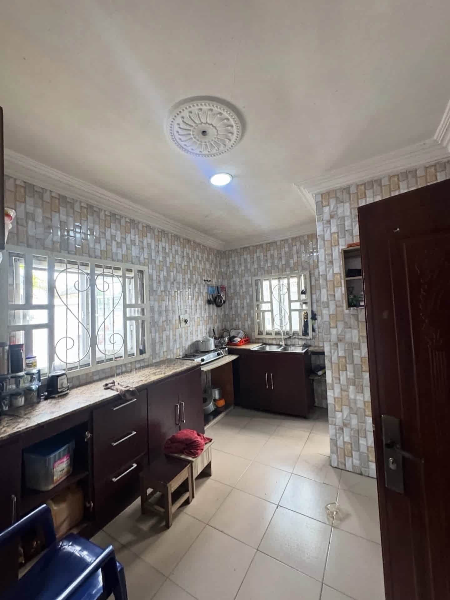 price slashed: 3 bedroom detached bungalow with home office in rumuekini, port harcourt