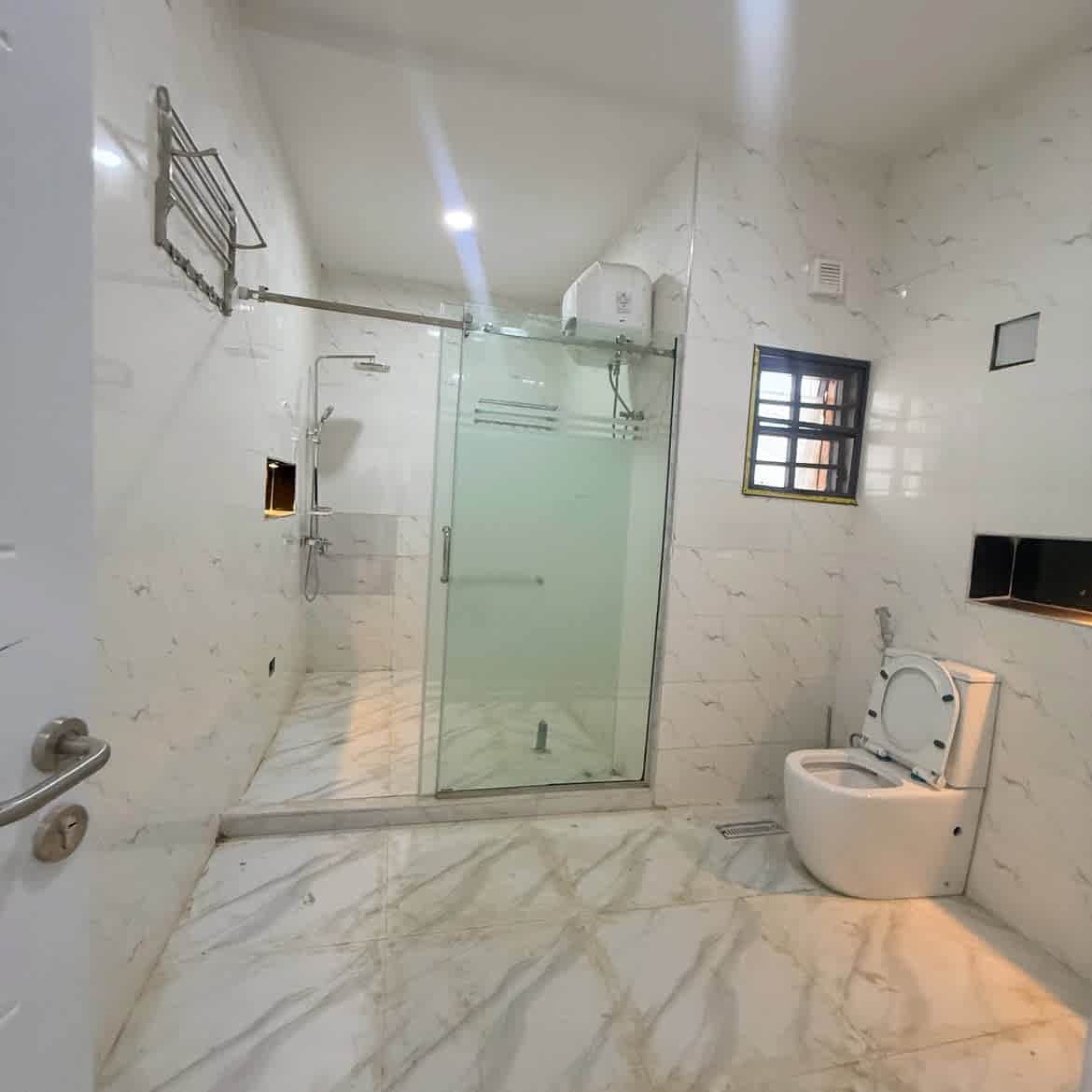 newly completed 5 bedroom semi detached duplex in life camp, abuja