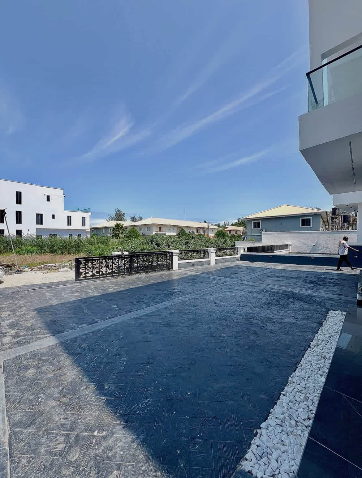 ultra luxury 5 bedroom fully detached home with rooftop terrace in lekky county, lekk