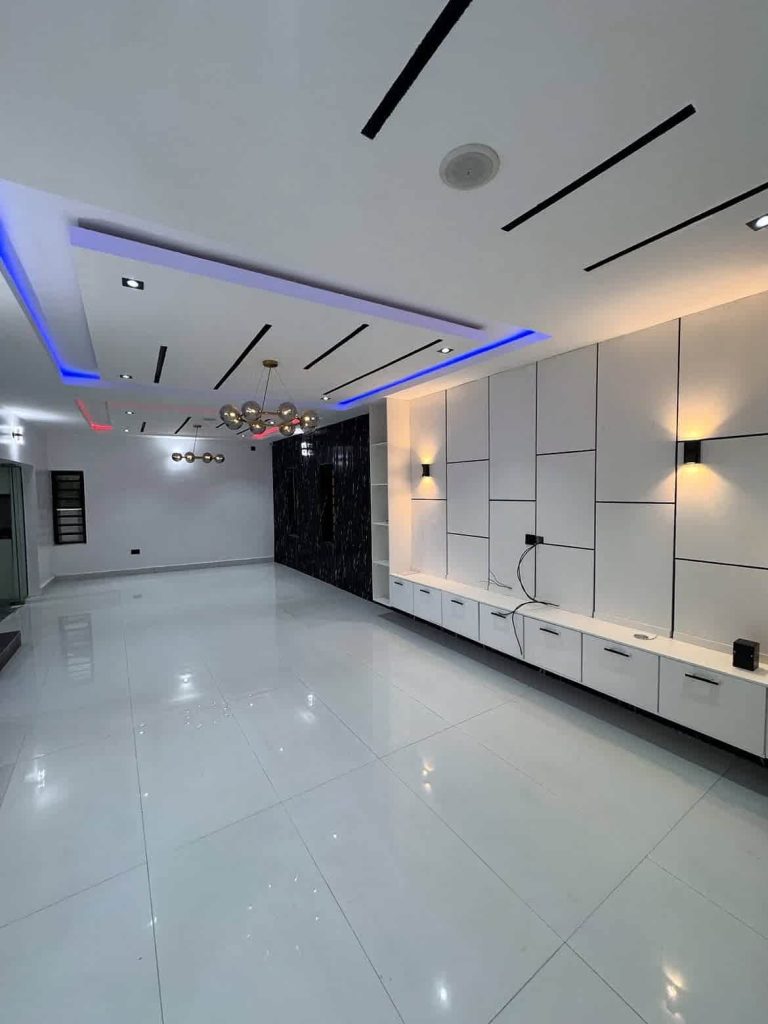 smart 4 bedroom duplex with home cinema & rooftop terrace in agip, port harcourt